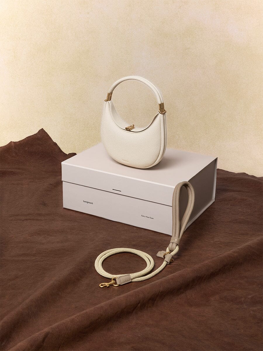 Small Luna & Pet Leash Box