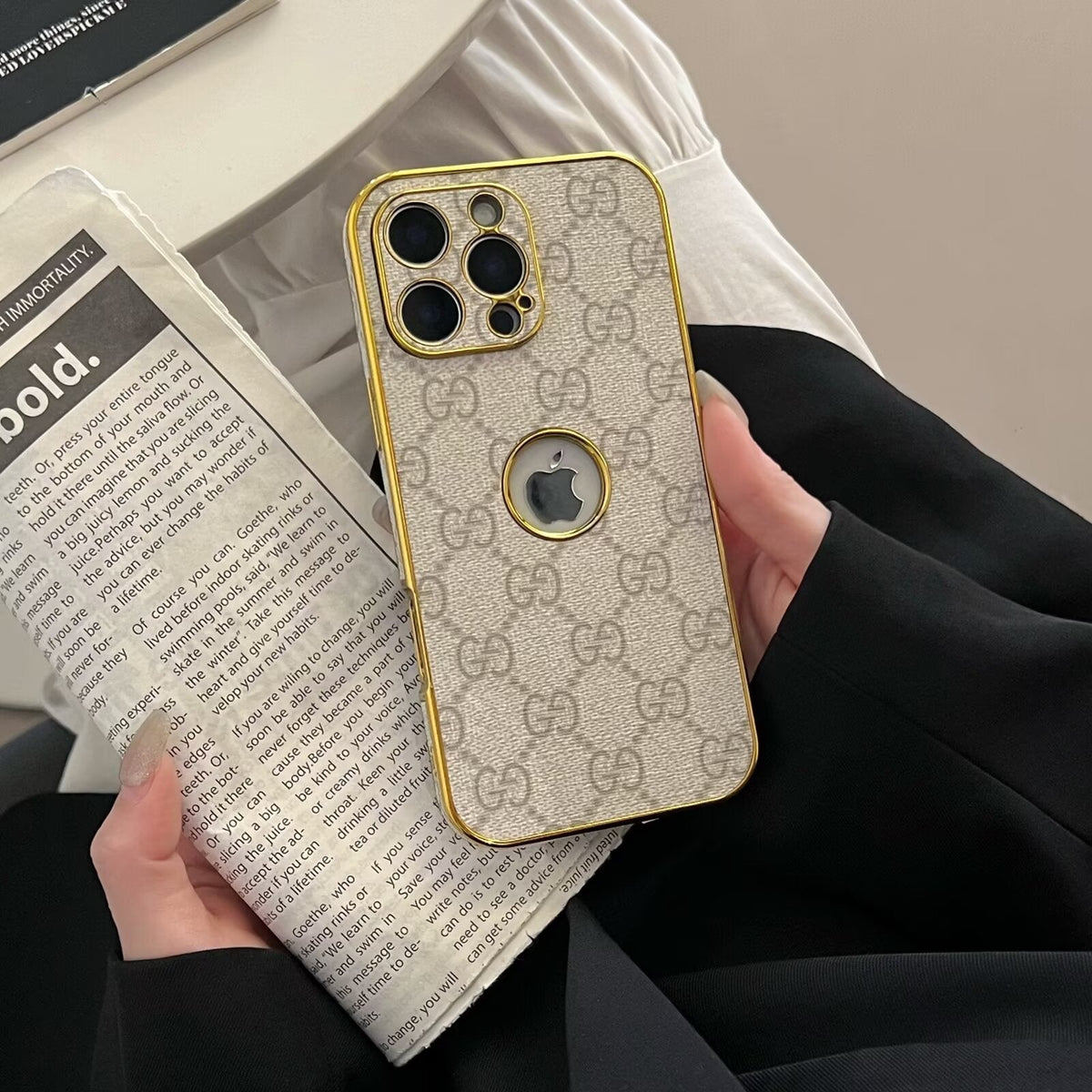 GG Clear Gold Monogram Case for iPhone 13-18 Pro & Pro Max